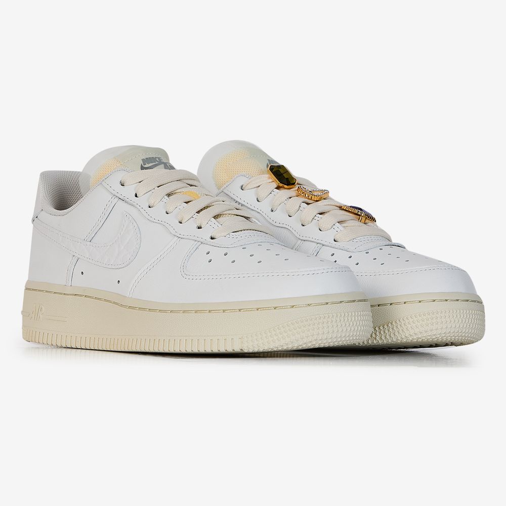 Nike Air Force 1 Low Jewel - Blanc/or