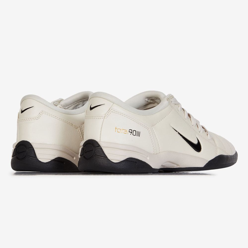 Nike Total 90 - Beige/noir