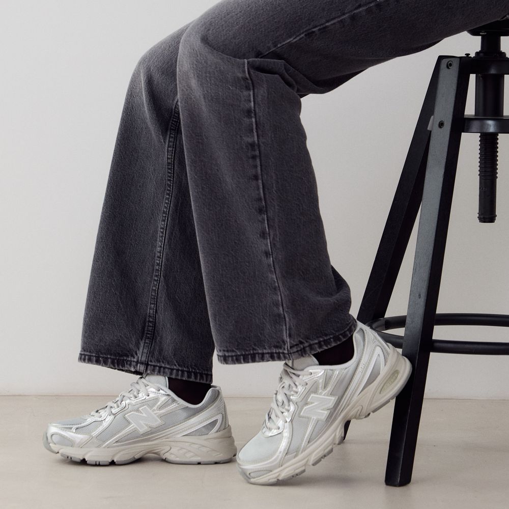 New Balance 740 - Gris/argent