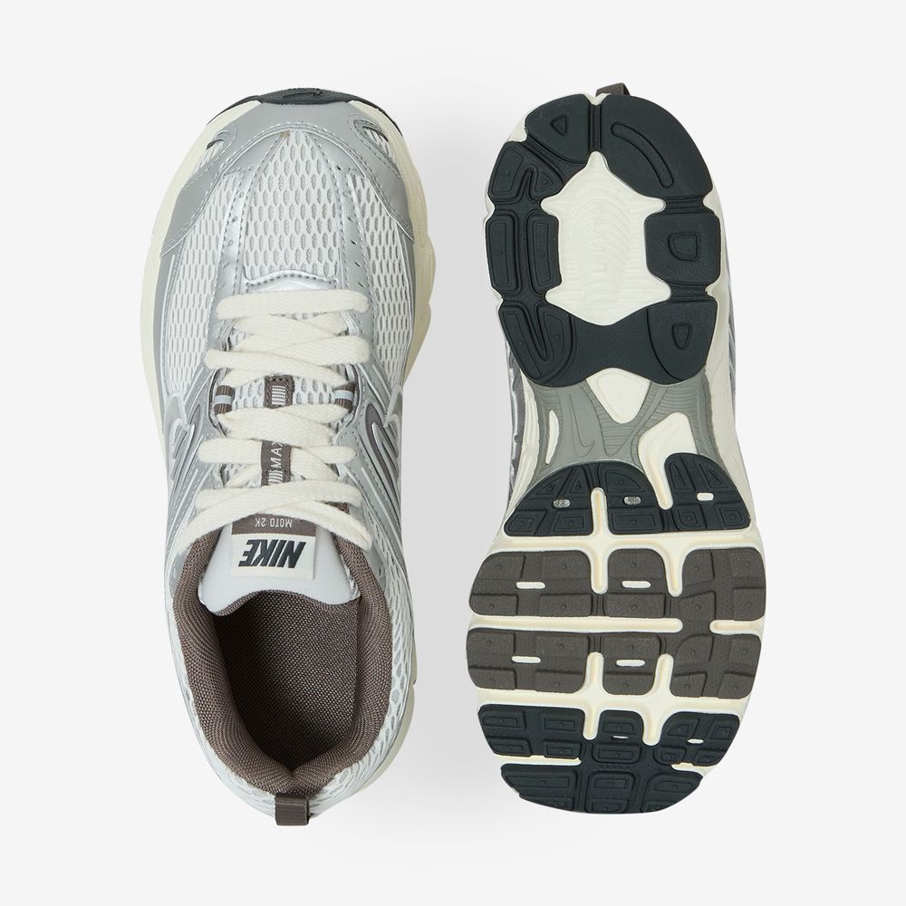Nike Air Max Moto 2K - Gris/argent