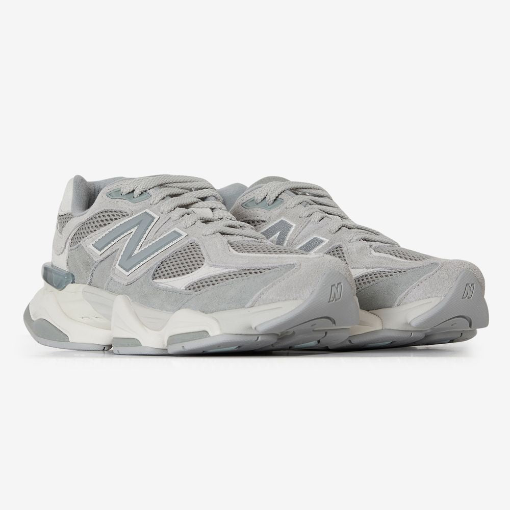 New Balance 9060 - Gris