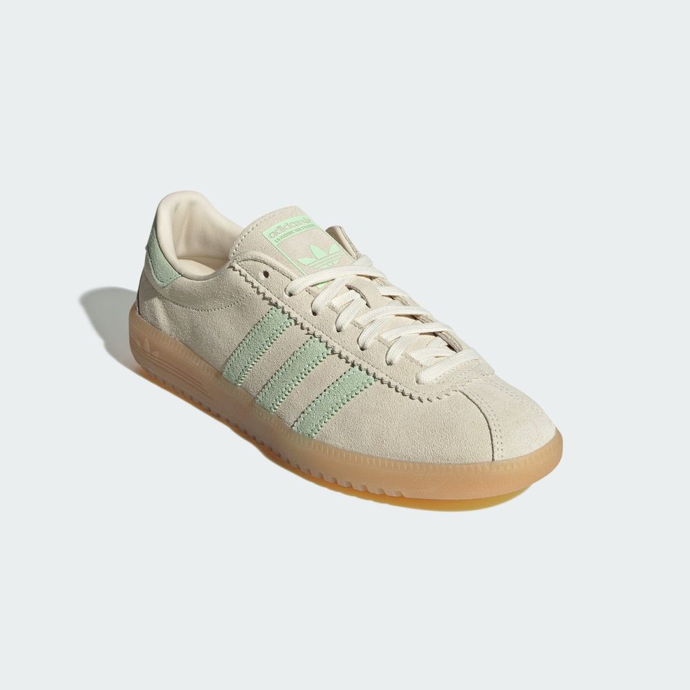 Adidas Originals Chaussure Adidas Brmd - Cream White / Semi Green Spark / Gum