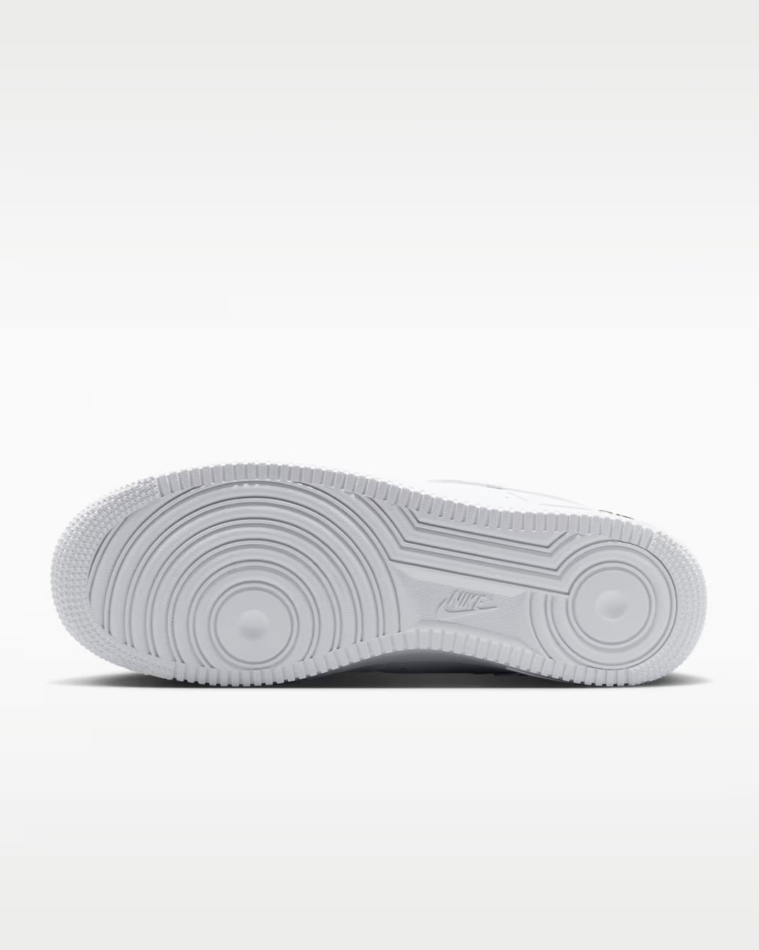 Nike Air Force 1 '07 LV8