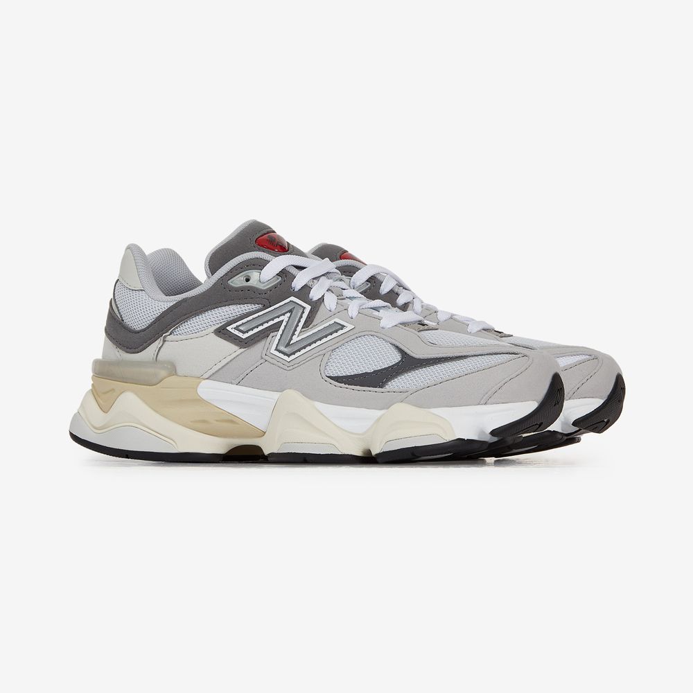 New Balance 9060 - Gris/blanc