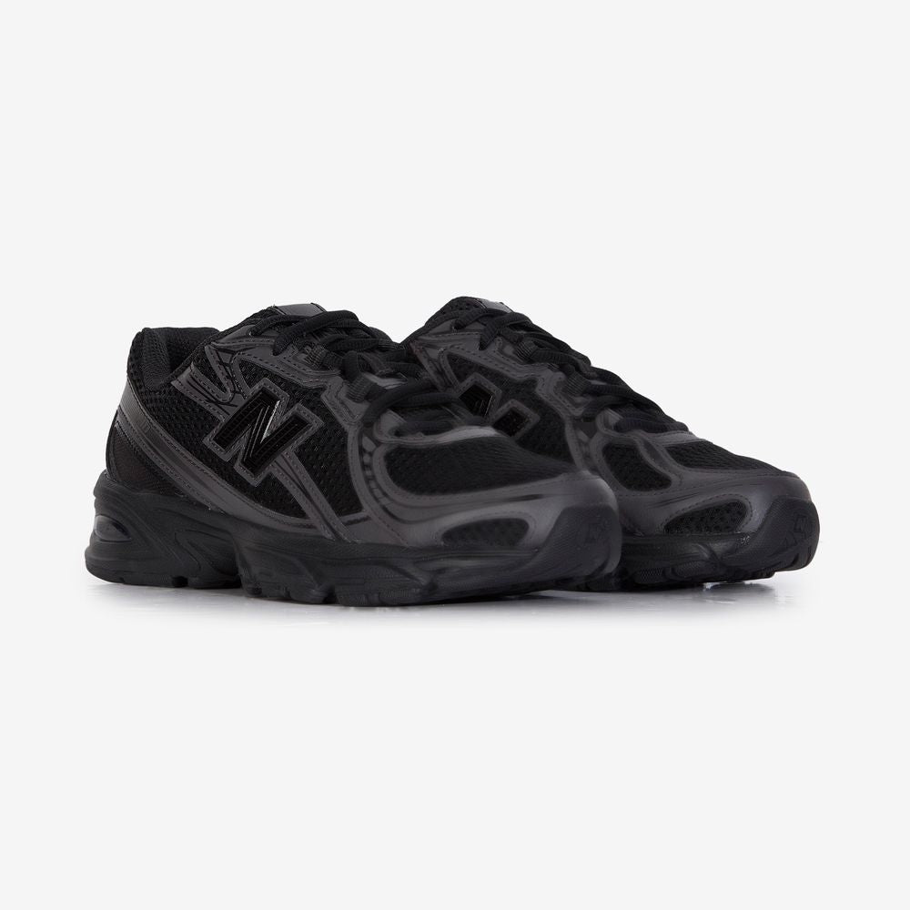New Balance 740 - Noir