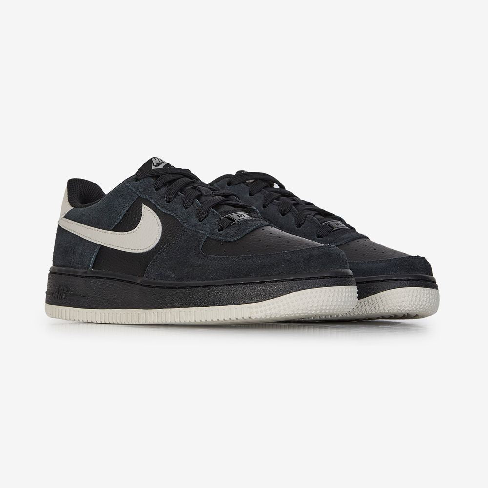 Nike Air Force 1 Low Suede - Noir/beige