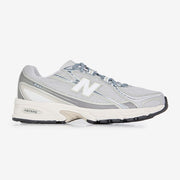 New Balance 740