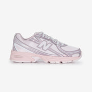New Balance 740