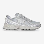 New Balance 740