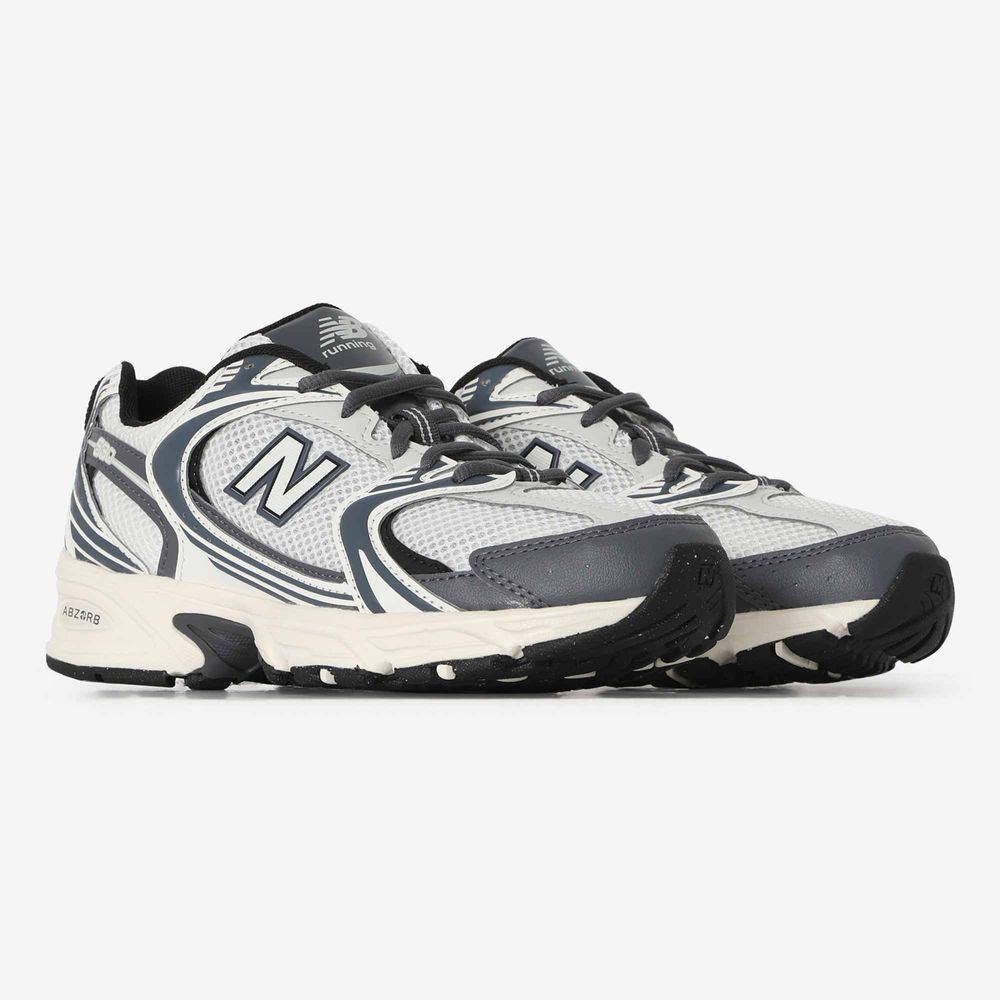 New Balance 530 - Gris/blanc