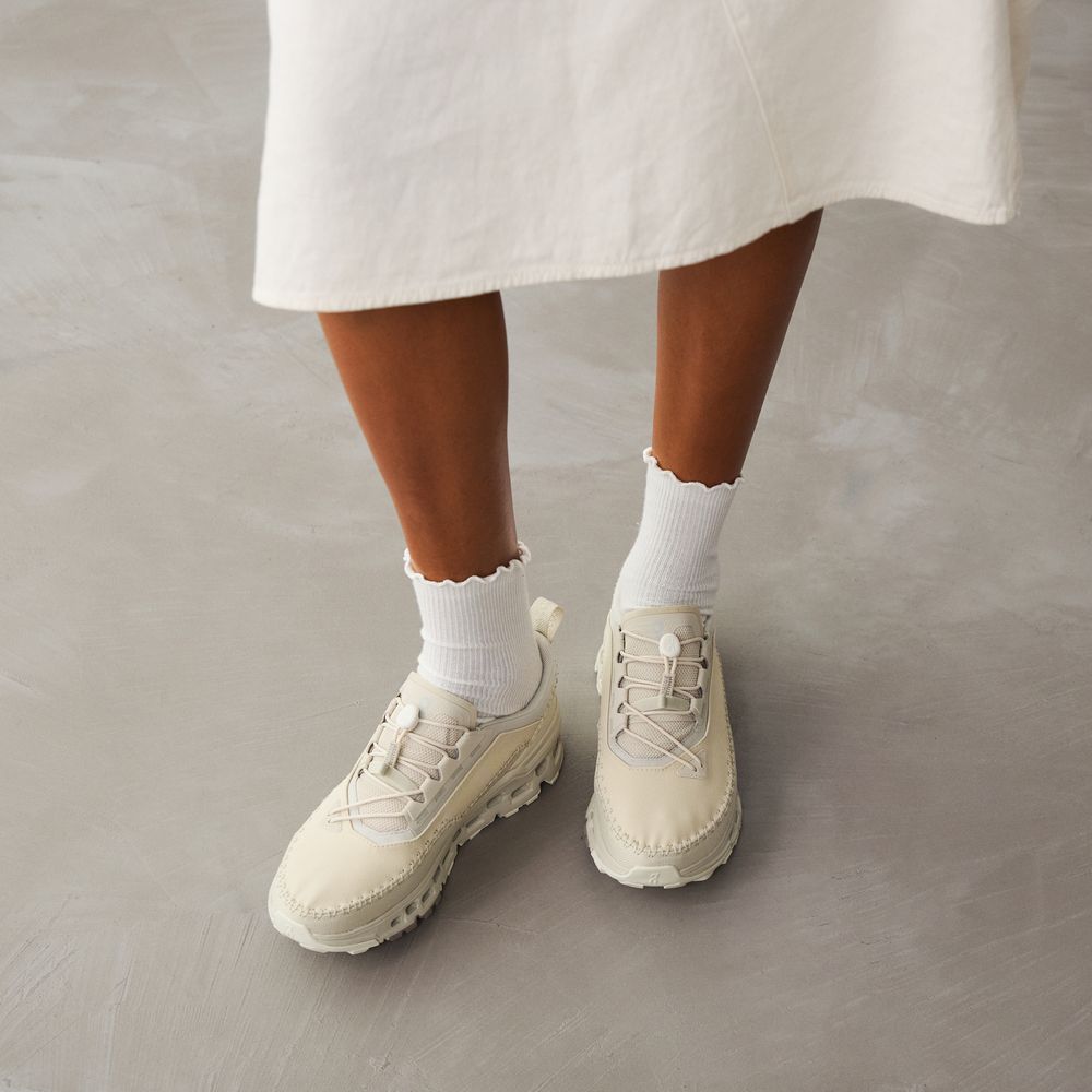 On Running Cloudaway 2 - Beige/blanc
