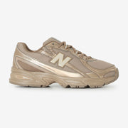 New Balance 740