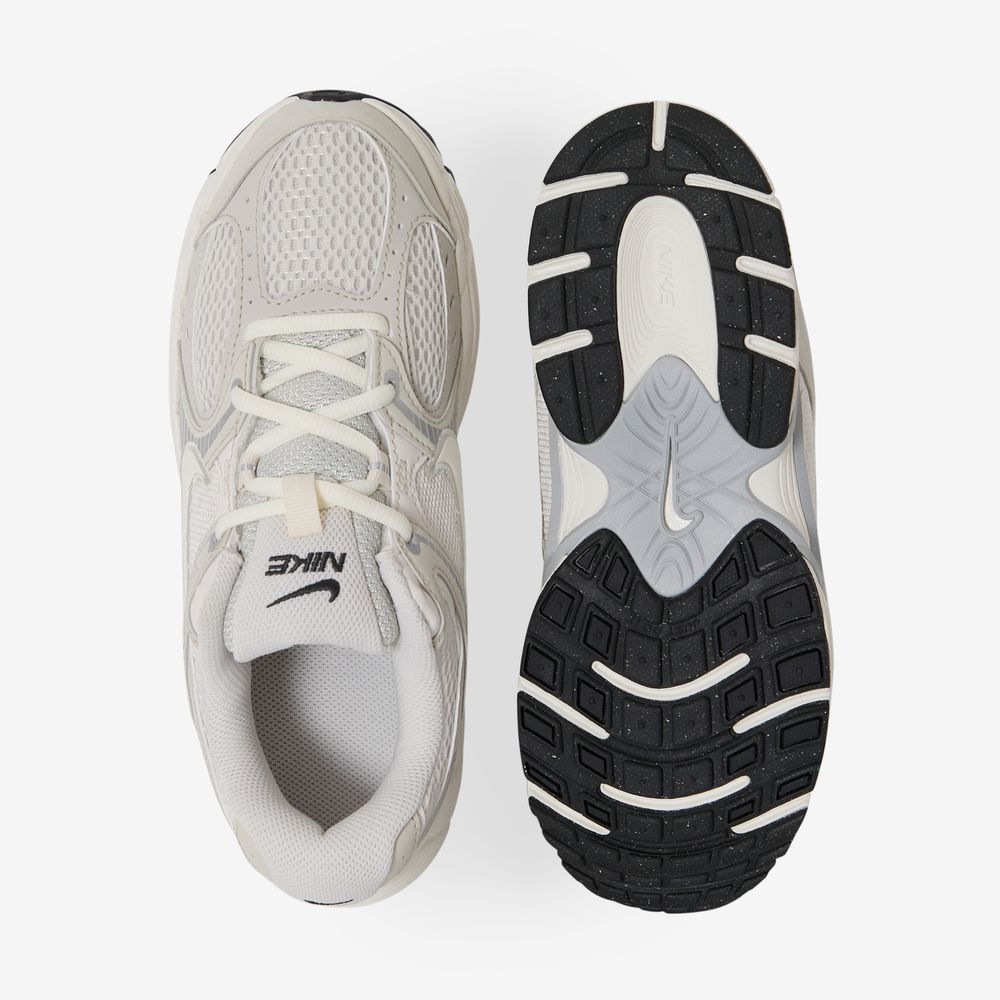 Nike V5 Rnr - Beige/argent