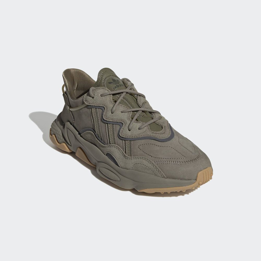 Adidas Originals Chaussure Ozweego - Grey / Legend Earth / Raw Khaki