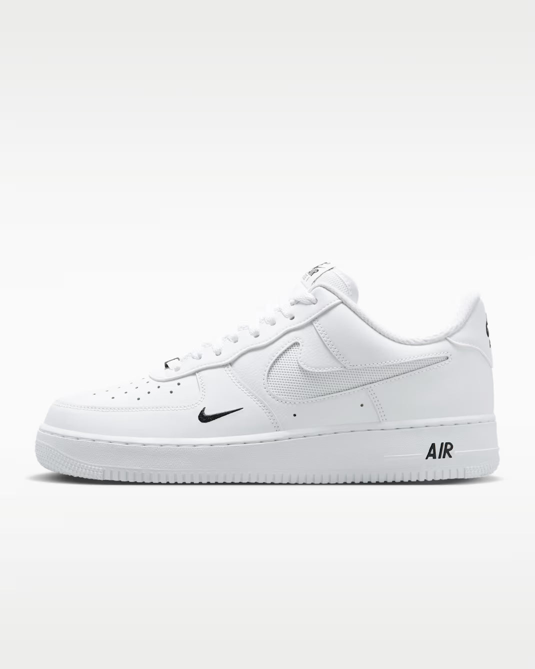 Nike Air Force 1 '07 LV8