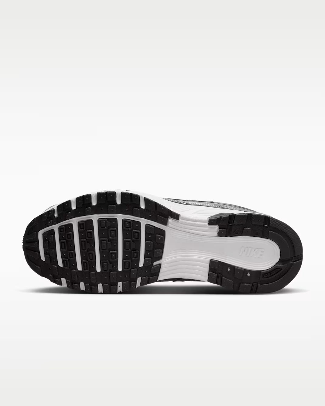 Nike P-6000